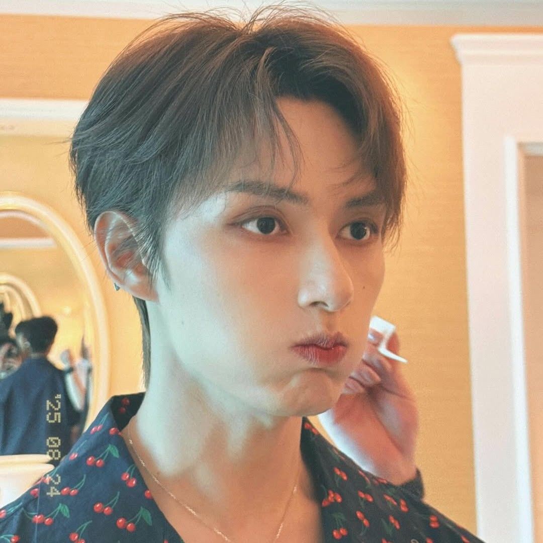Latest photo of Jun (SEVENTEEN)