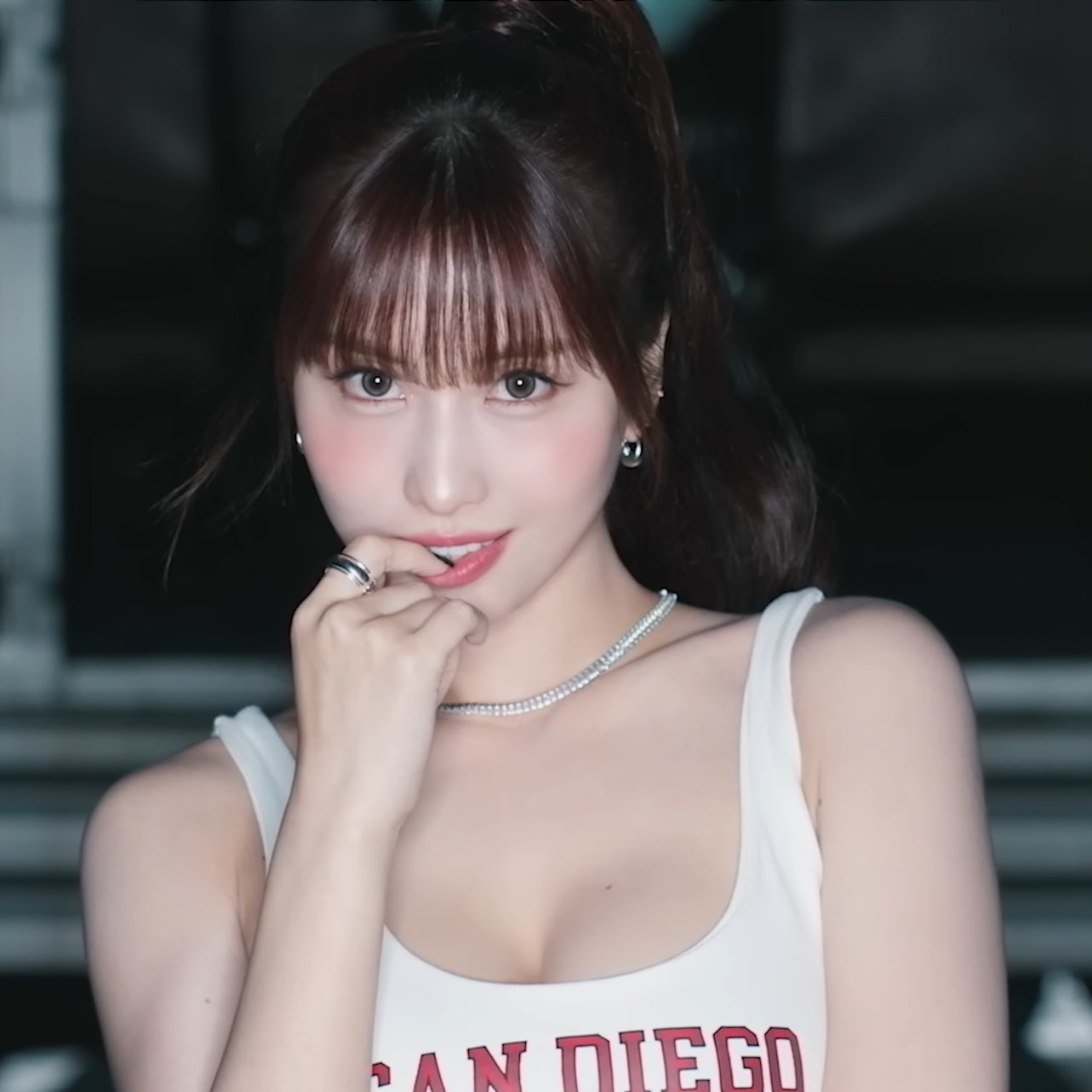 Potret di balik layar Momo (TWICE)