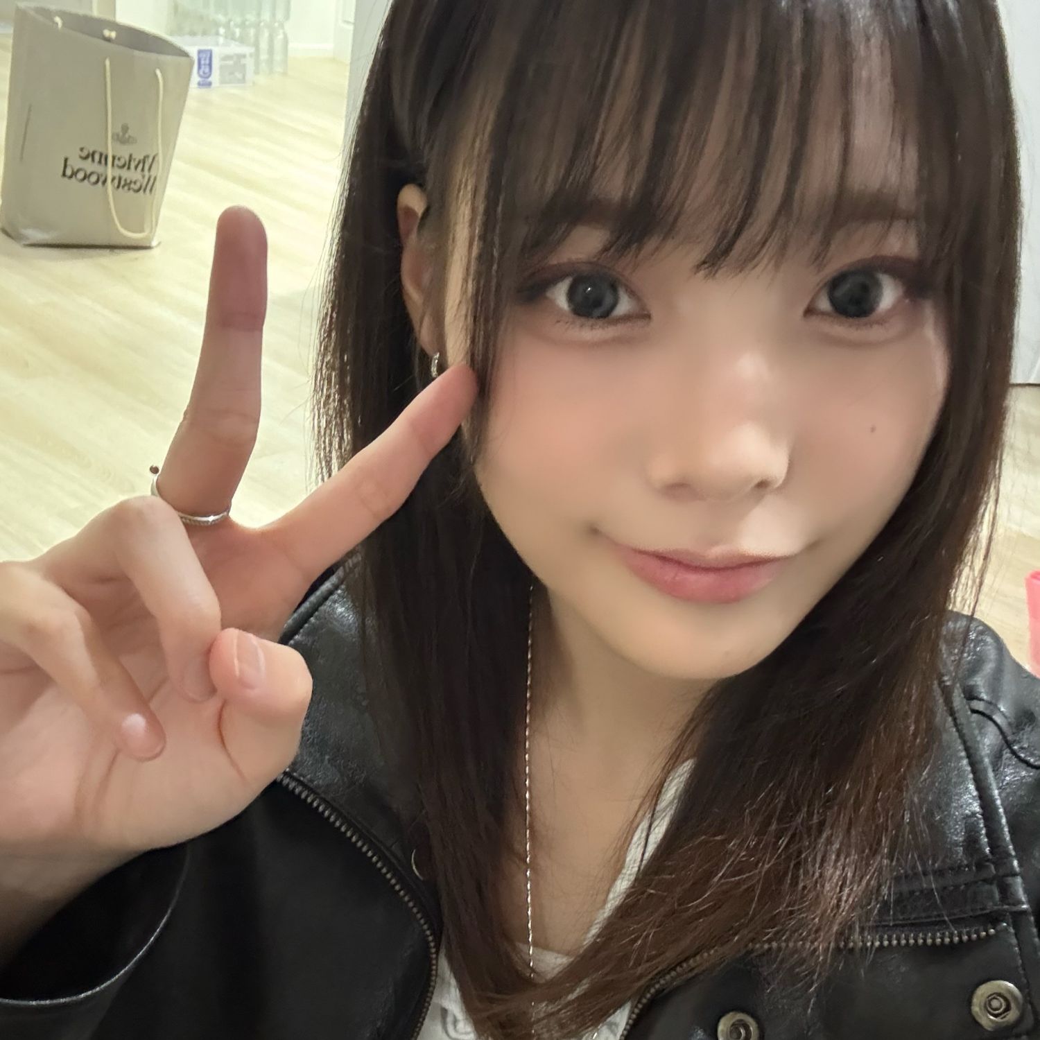 A moment captured by Siyeon (QWER)'s fan