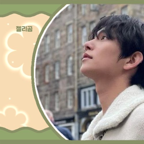 Latest photo of Joshua (SEVENTEEN)