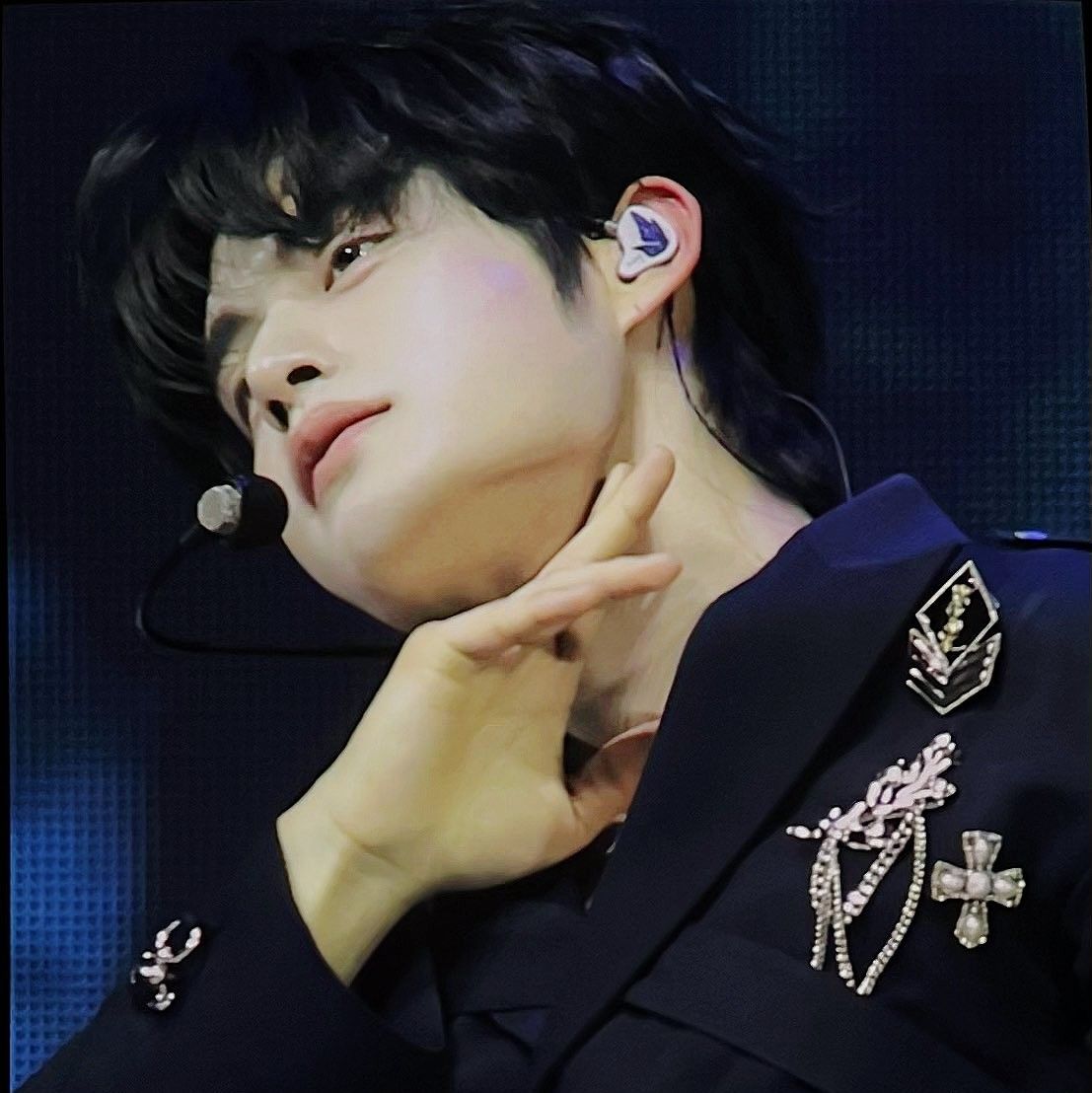 Recent activity shot of Kim Jiwoong (ZEROBASEONE)