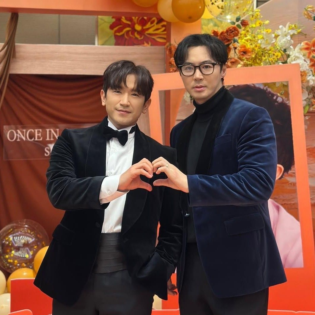 A moment captured by Lee Minwoo (SHINHWA)'s fan