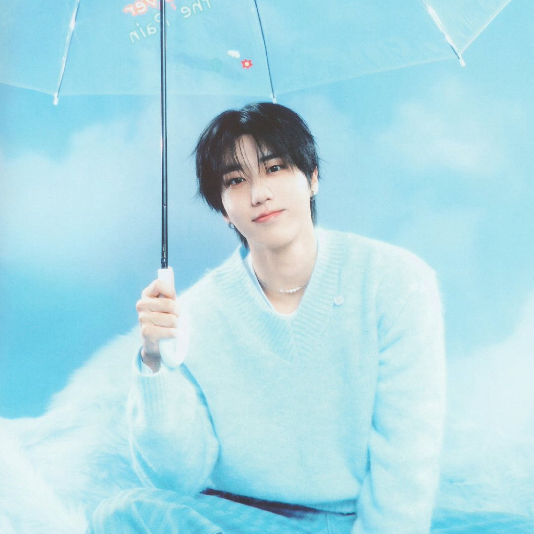 Recent activity shot of HAN (Stray Kids)