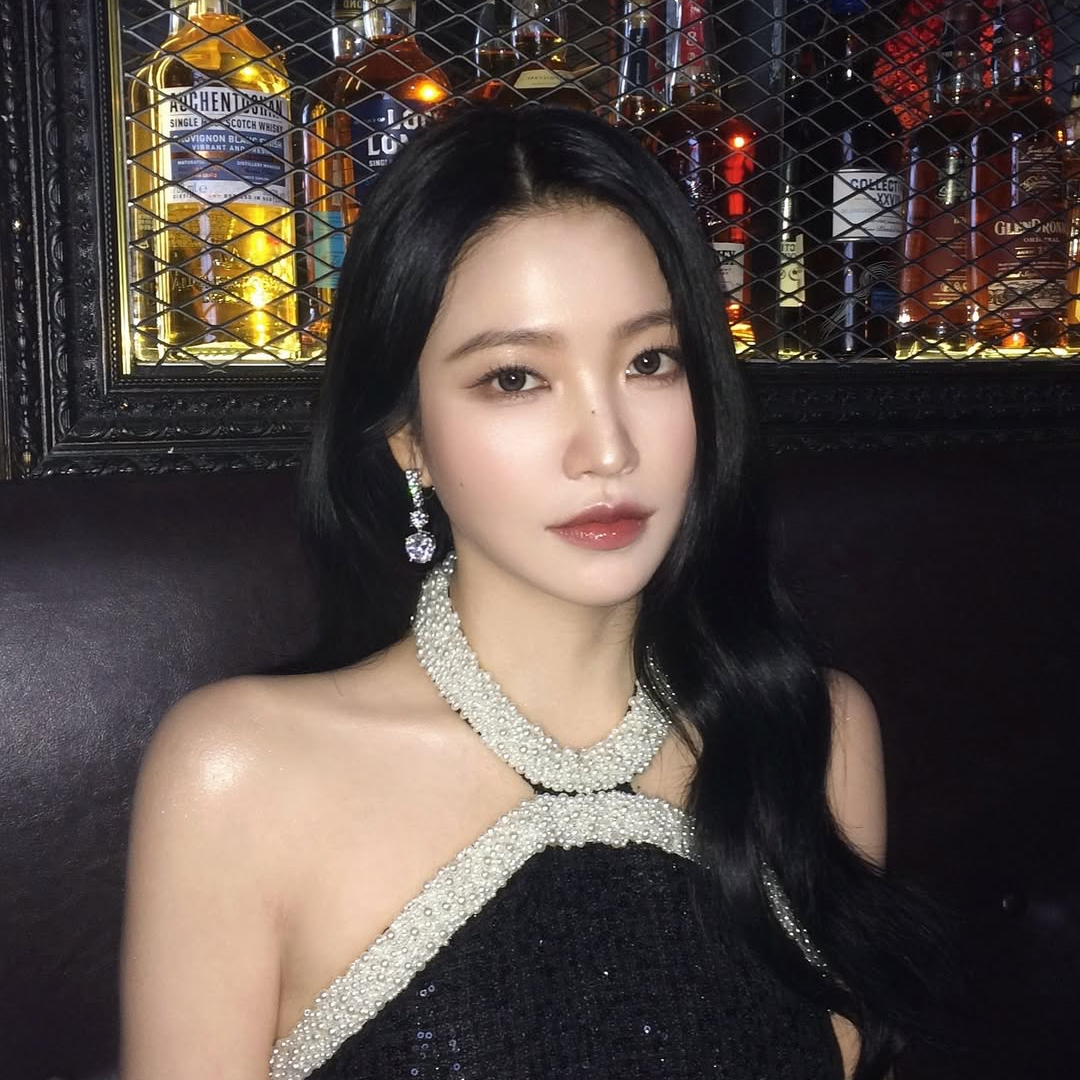 Behind-the-scenes cut of Yeri (Red Velvet)