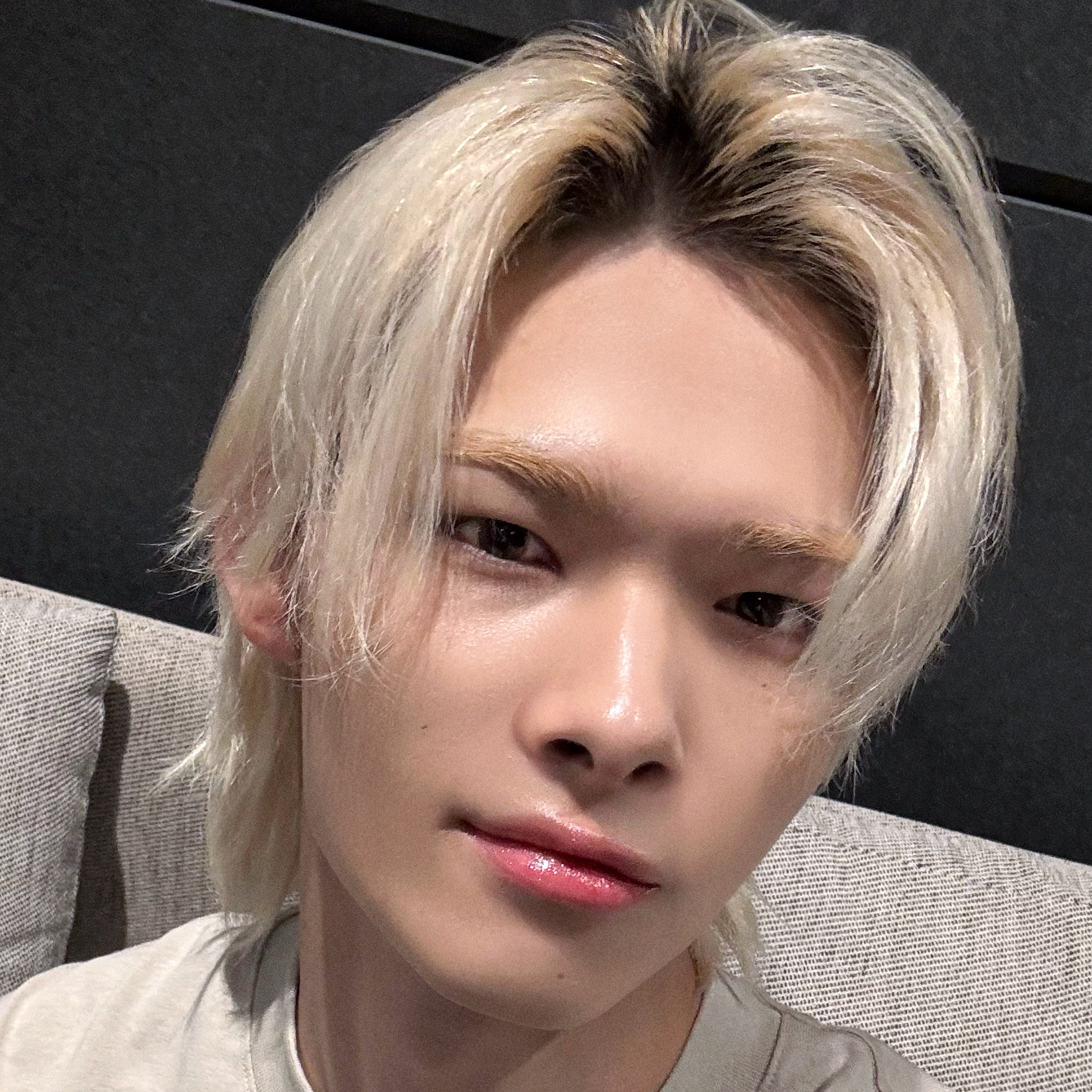 니키 (ENHYPEN)의 비하인드 컷