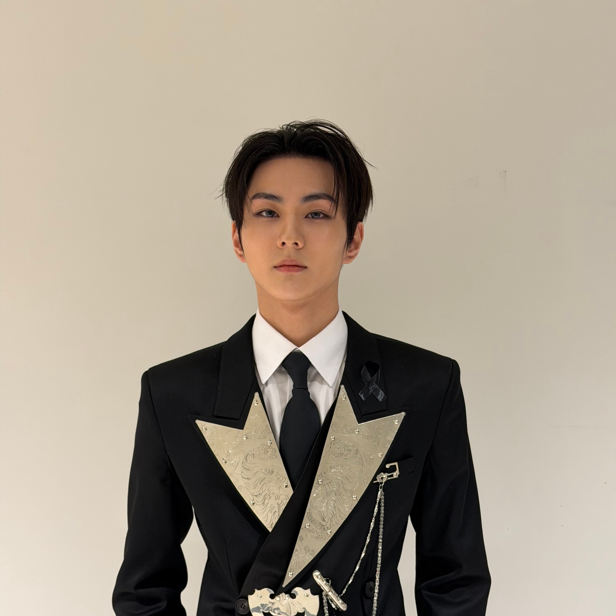 Latest photo of Jungwon (ENHYPEN)