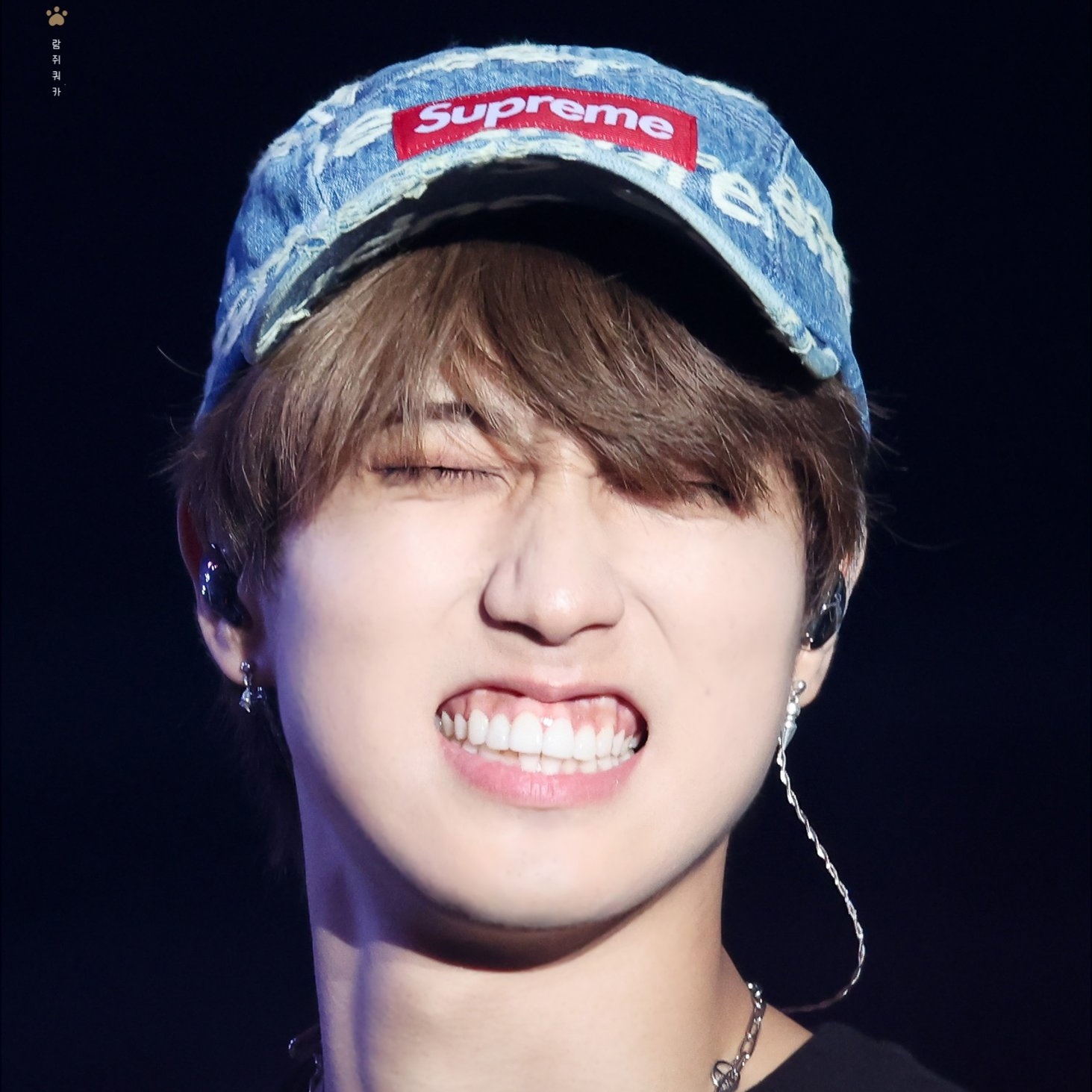 A moment captured by HAN (Stray Kids)'s fan
