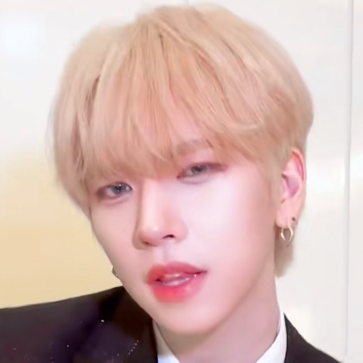 한준 (n.SSign)의 비하인드 컷