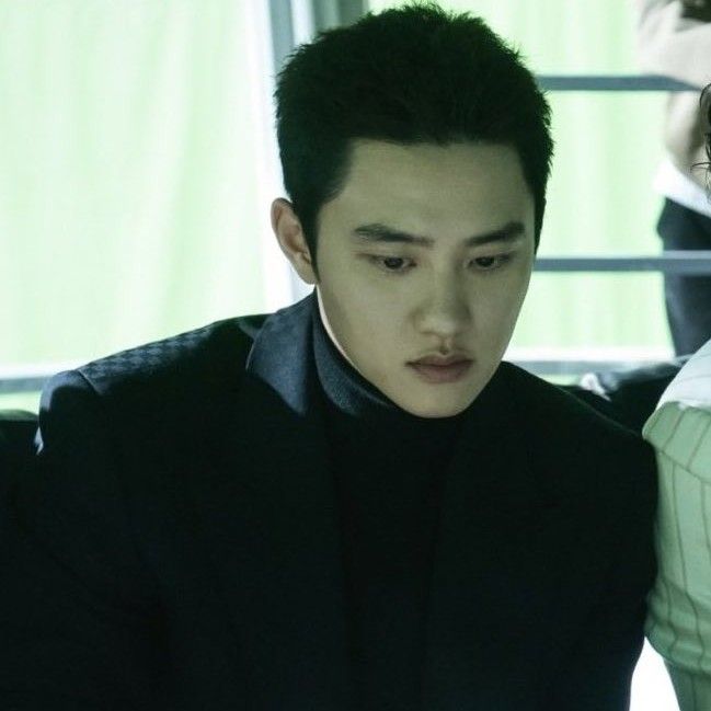 Momen yang diabadikan oleh penggemar D.O. (EXO)