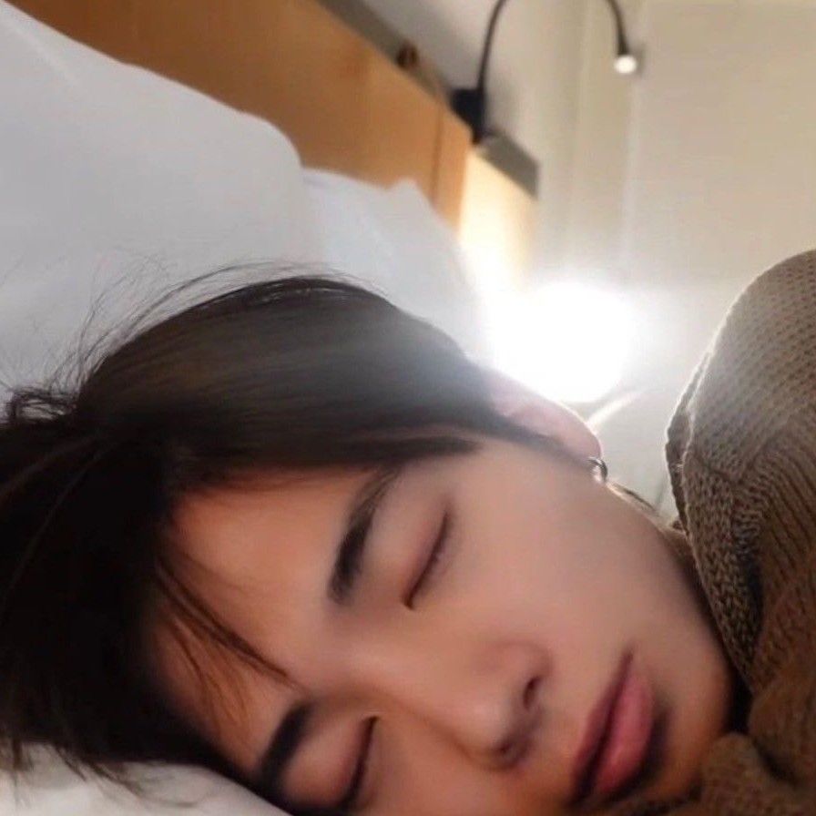 투모로우바이투게더의 비하인드 컷