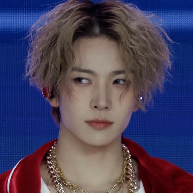 Latest photo of Heeseung (ENHYPEN)