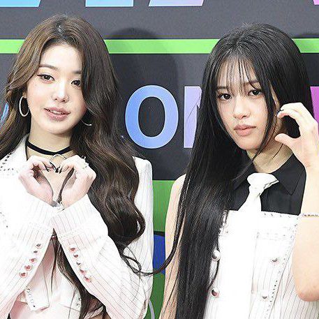 A moment captured by An Yujin (IVE)'s fan