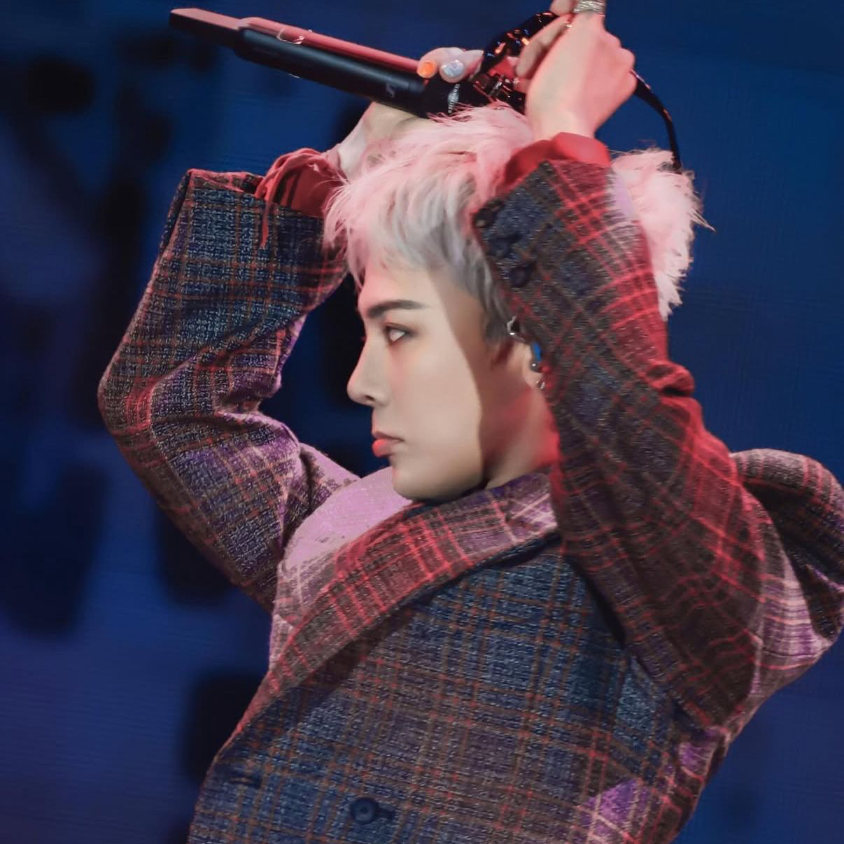 Recent activity shot of G-DRAGON (BIGBANG)