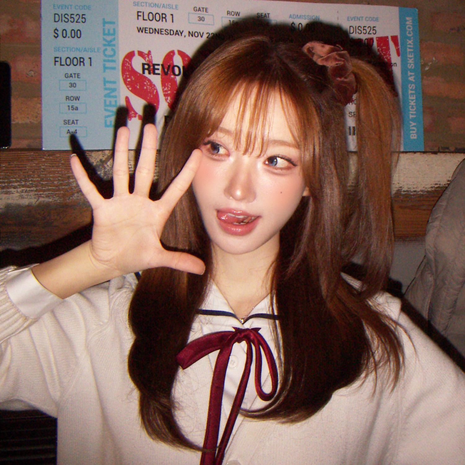 Recent activity shot of QWER