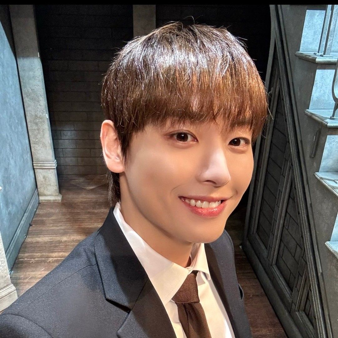Latest photo of Inseong (SF9)