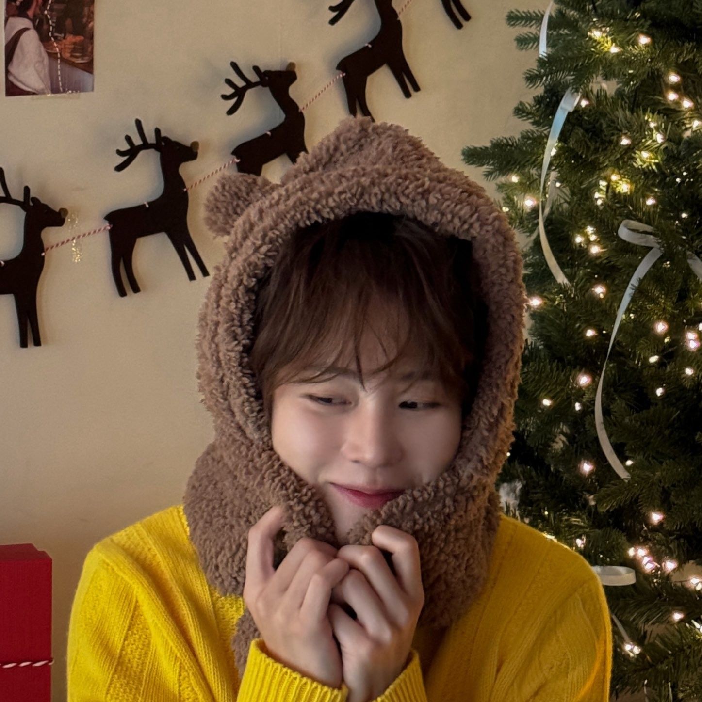 A moment captured by Ha Sungwoon's fan