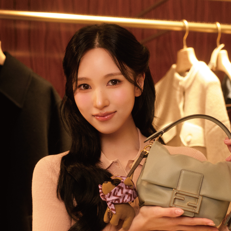 미나 (TWICE)의 최신 사진