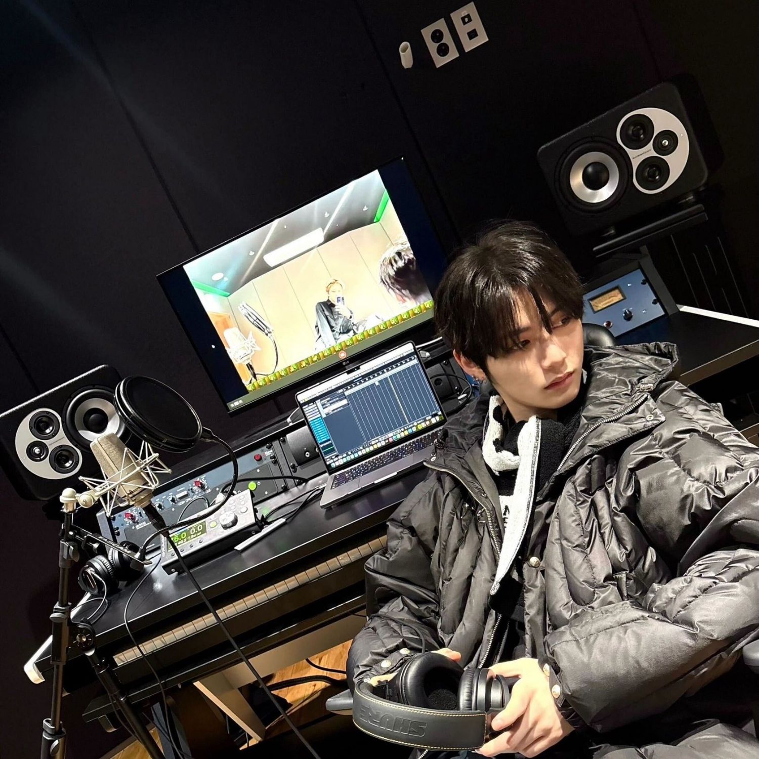 Recent activity shot of Taesan (BOYNEXTDOOR)