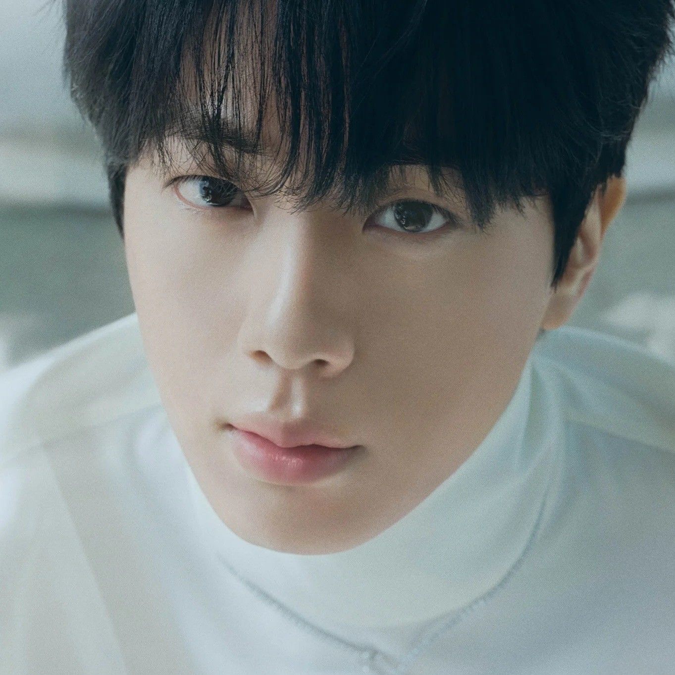 진 (방탄소년단)의 비하인드 컷