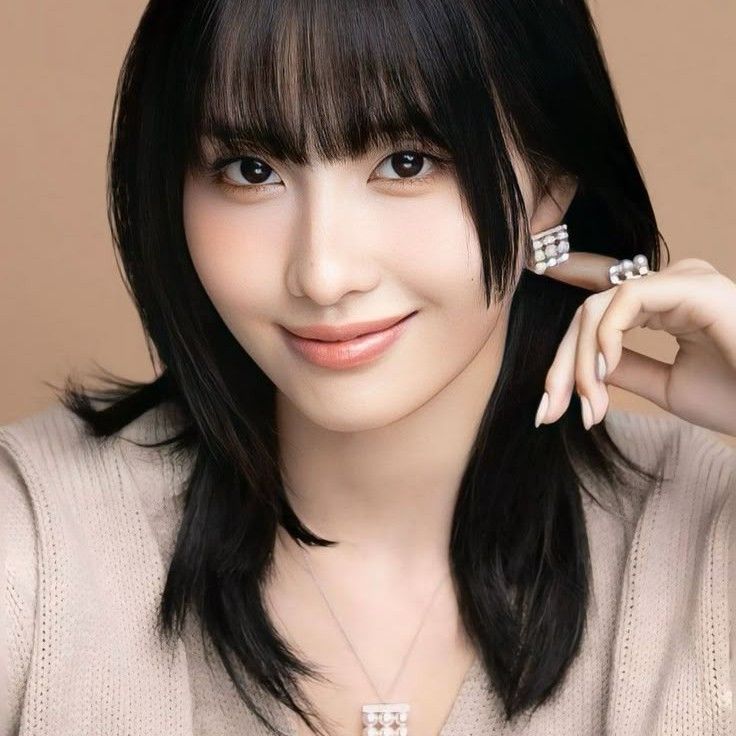 Momo (TWICE)的幕后花絮