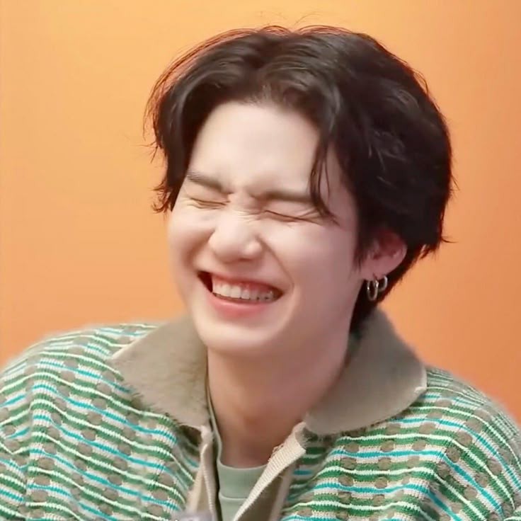 Behind-the-scenes cut of SUGA (BTS)