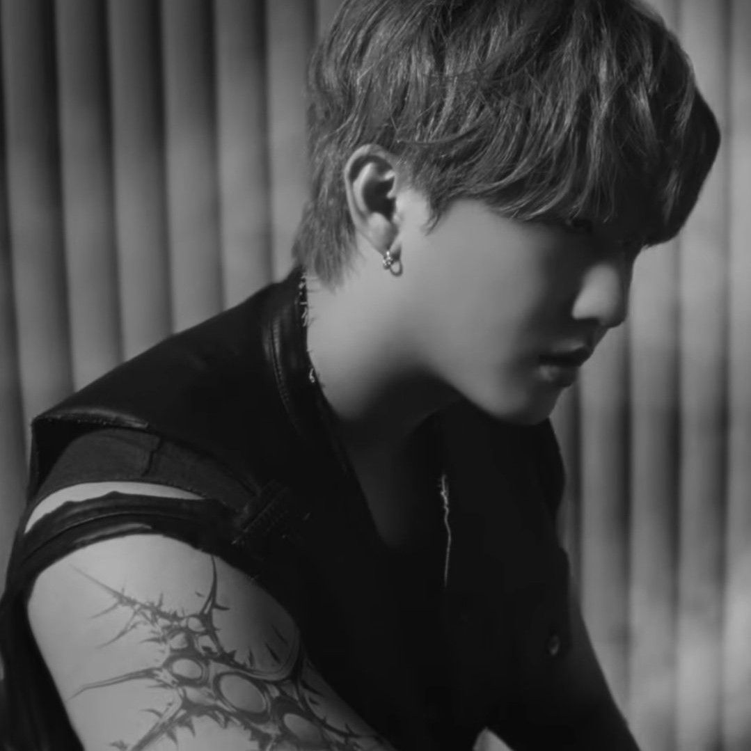 Latest photo of Changbin (Stray Kids)