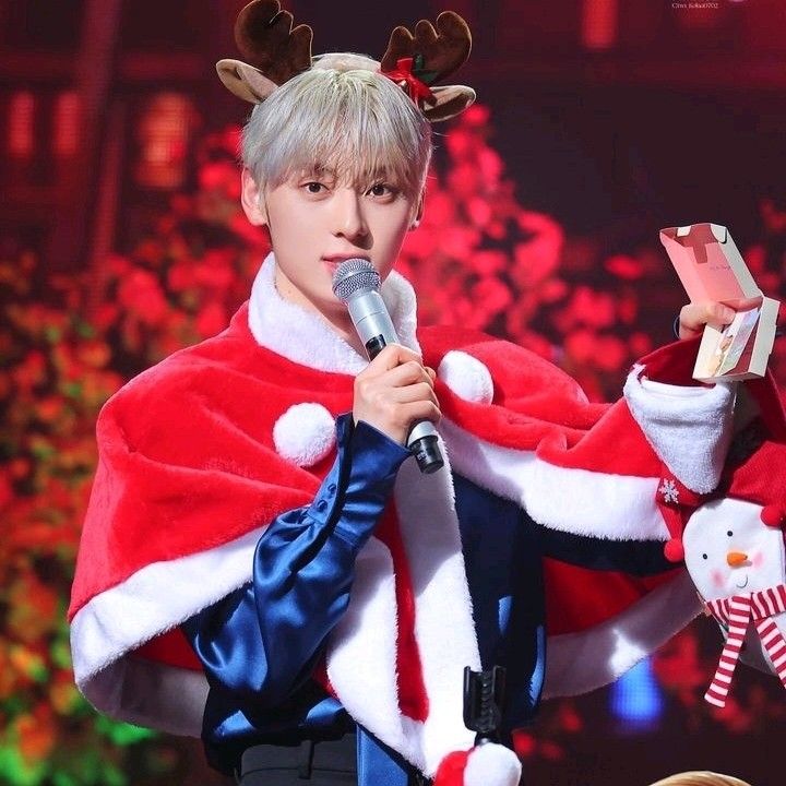 황민현의 최신 사진