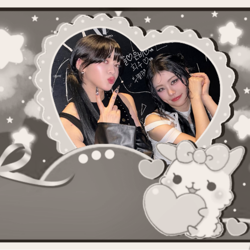 A moment captured by AleXa's fan