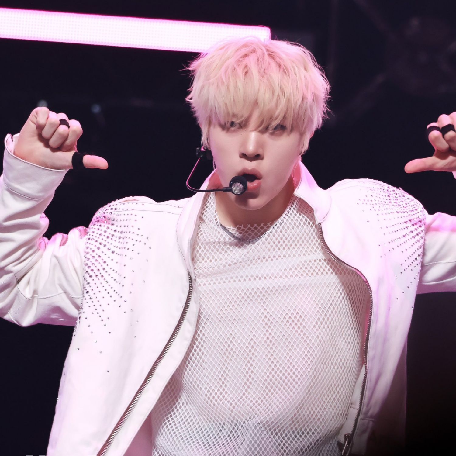 Foto aktivitas terbaru So Junghwan (TREASURE)