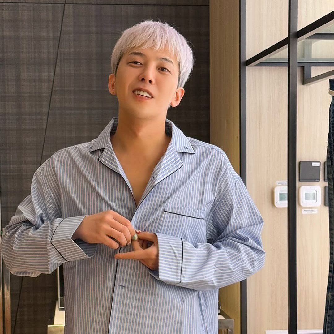 Recent activity shot of G-DRAGON (BIGBANG)