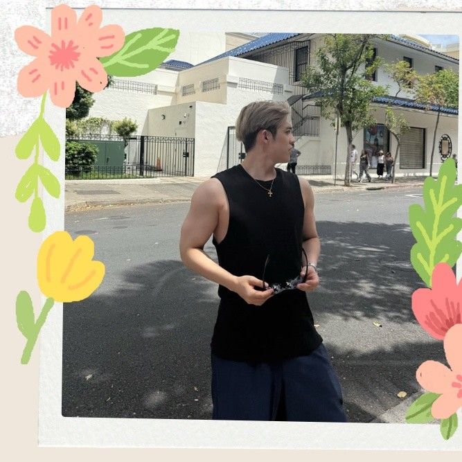 A moment captured by S.Coups (SEVENTEEN)'s fan
