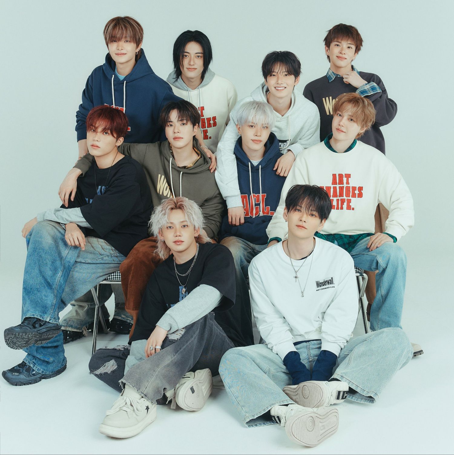 TREASUREの最近の活動写真