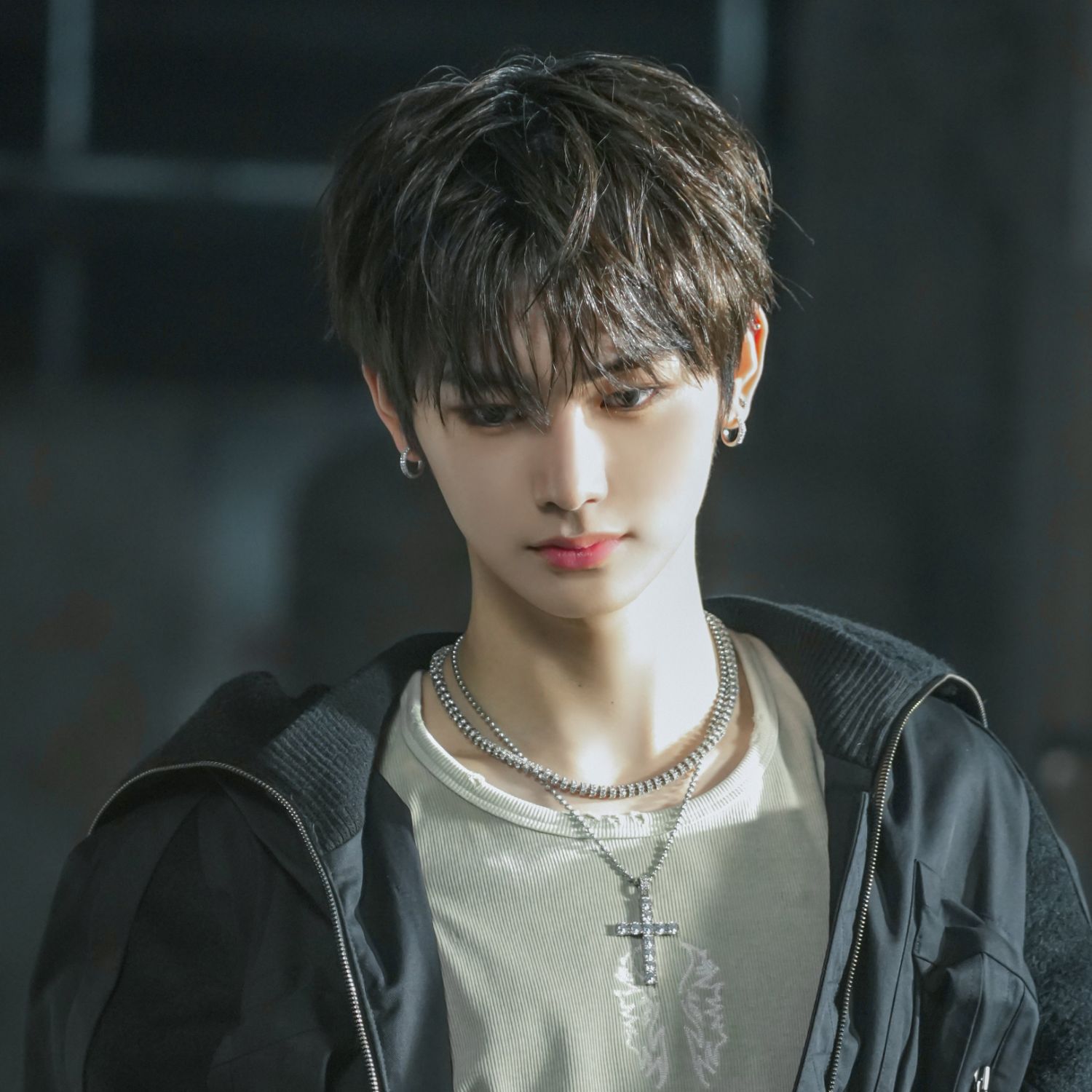 A moment captured by Zhou Anxin (ALPHA DRIVE ONE)'s fan