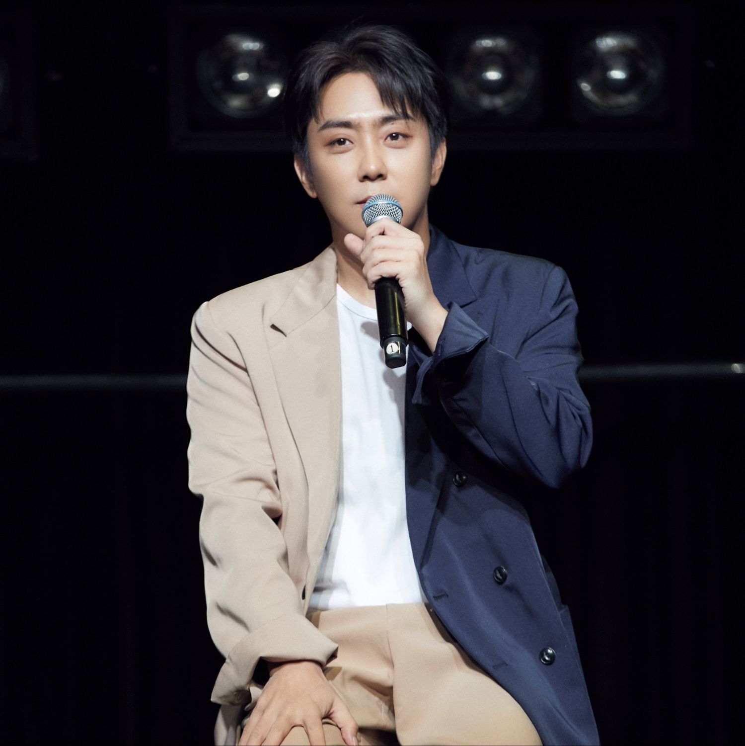 Behind-the-scenes cut of Eun Jiwon (SECHSKIES)