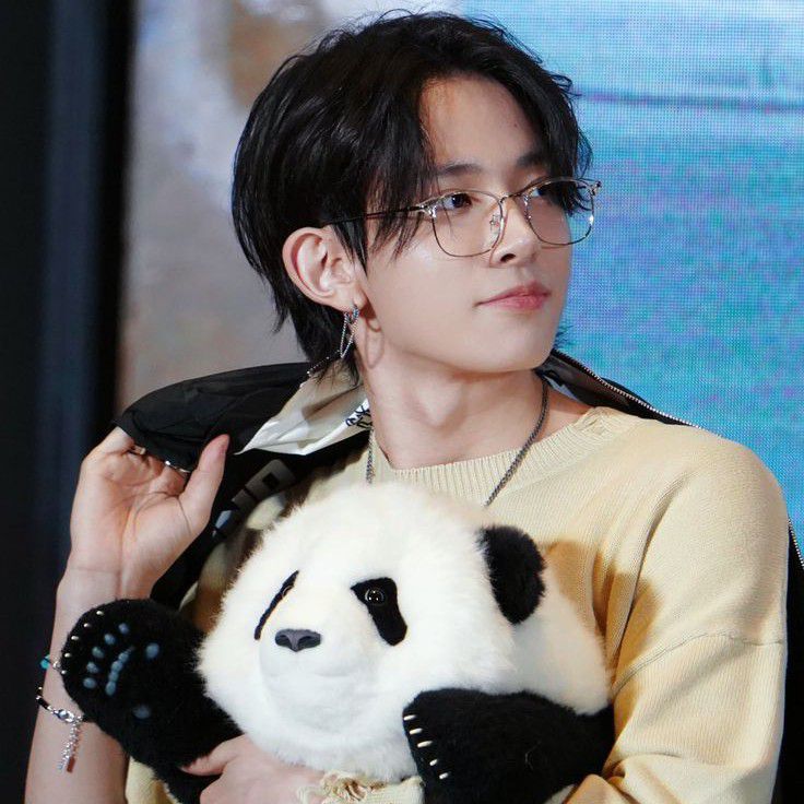 羲承 (ENHYPEN)粉絲拍下的瞬間