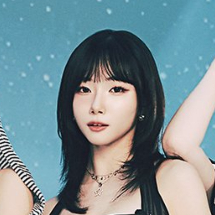 Recent activity shot of Seo Youngeun (Kep1er)