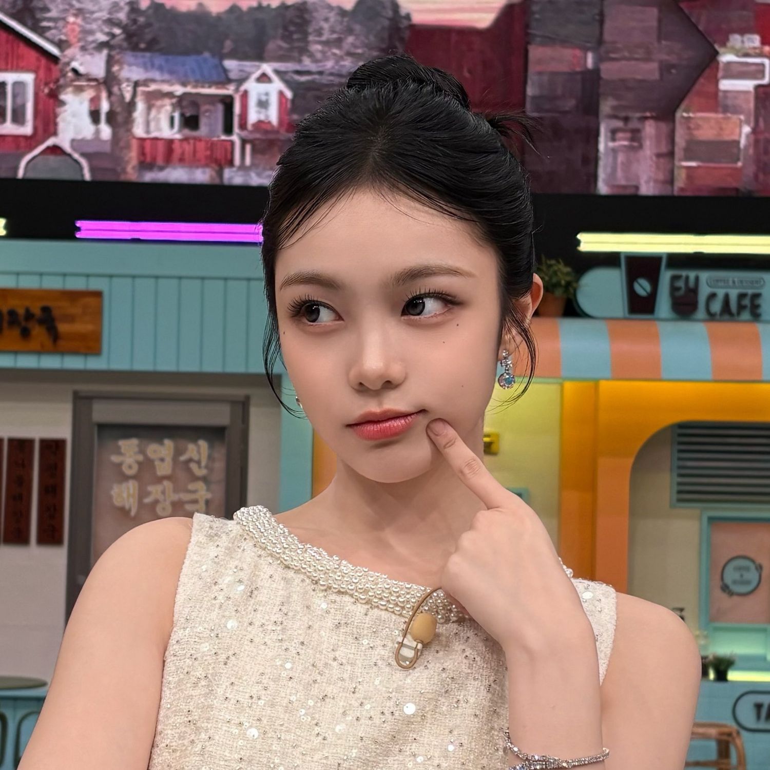 Recent activity shot of Ian (Hearts2Hearts)