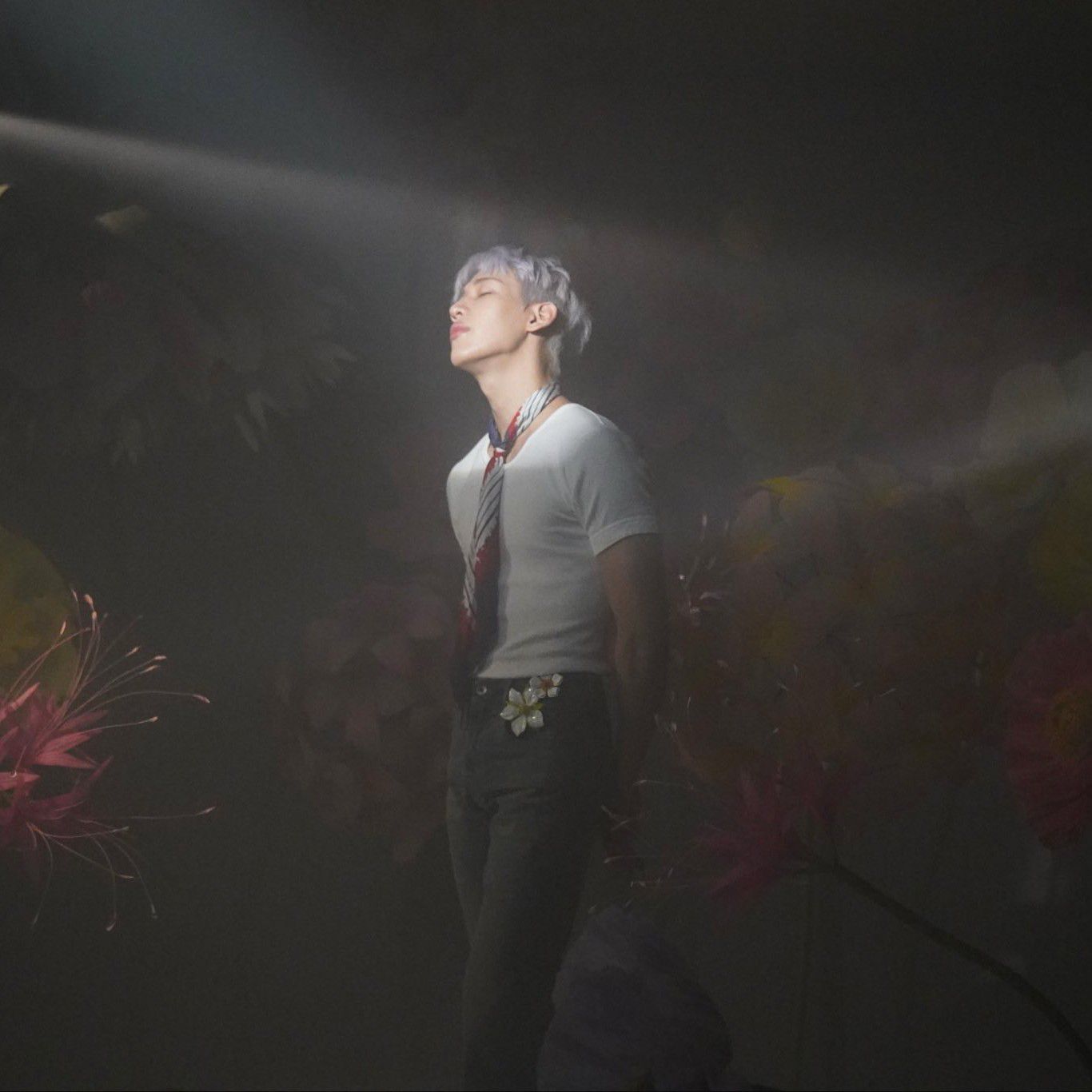 Behind-the-scenes cut of Bambam (GOT7)