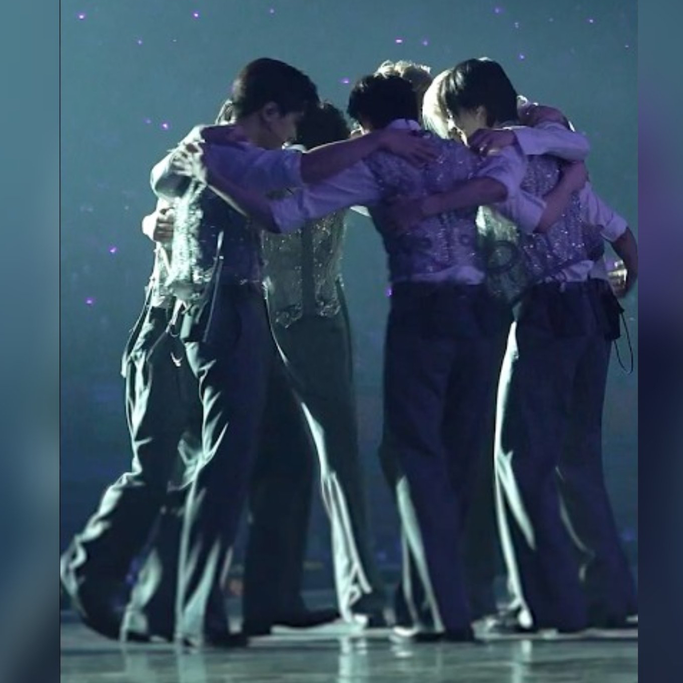 Momen yang diabadikan oleh penggemar Heeseung (ENHYPEN)