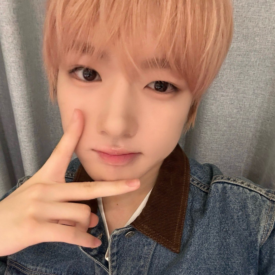 Behind-the-scenes cut of Sakuya (NCT WISH)