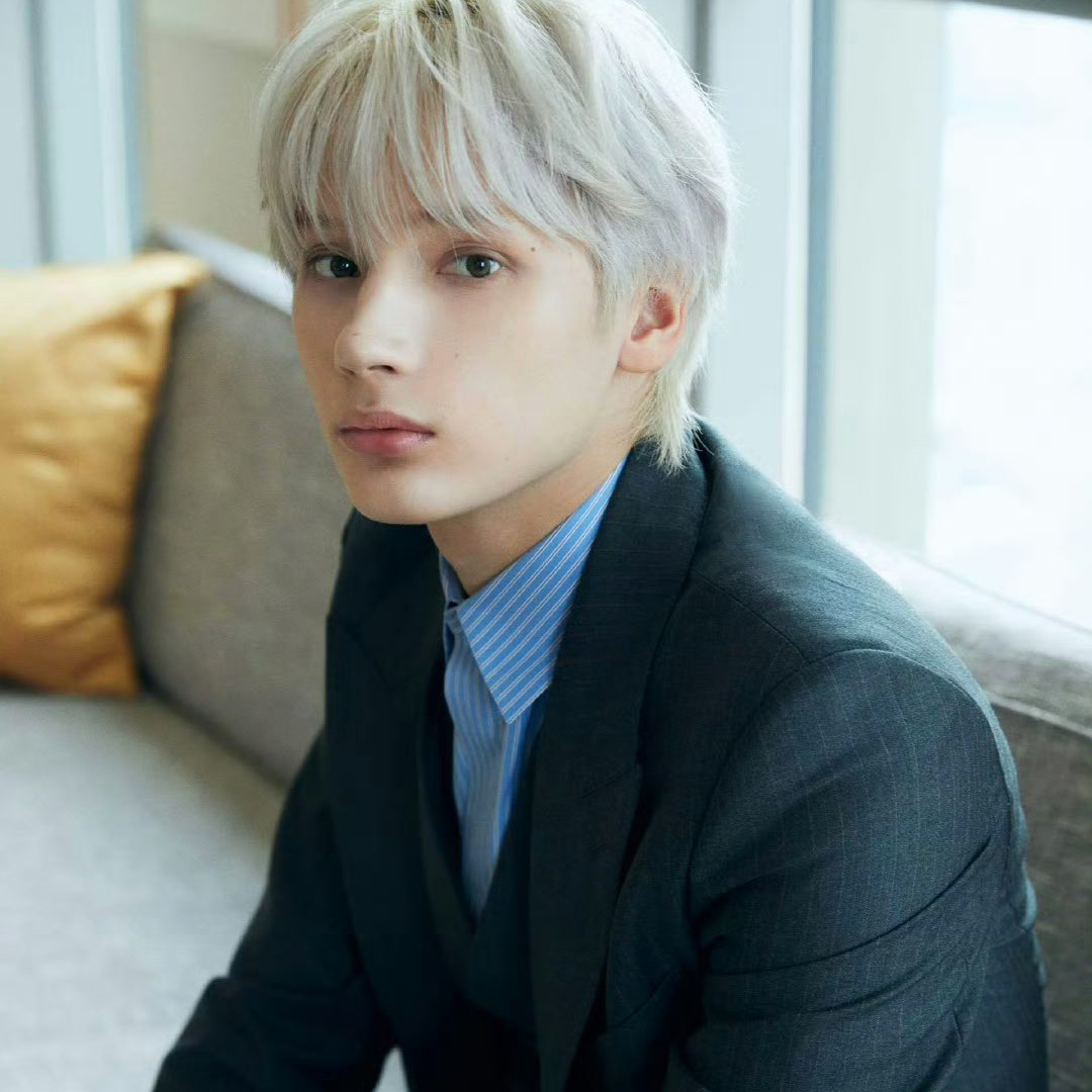 A moment captured by HueningKai (TOMORROW X TOGETHER)'s fan