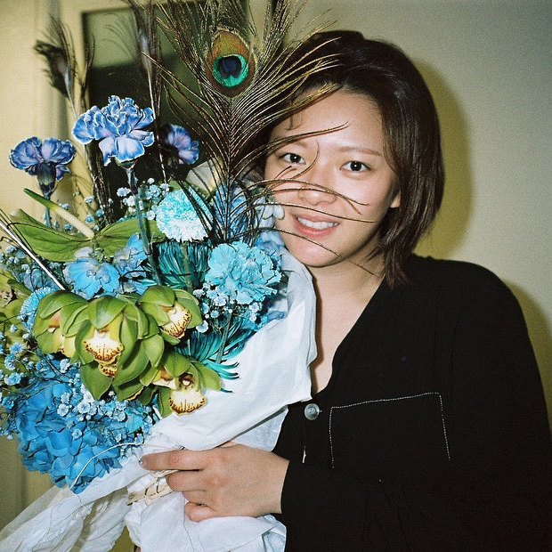 A moment captured by Jeongyeon (TWICE)'s fan