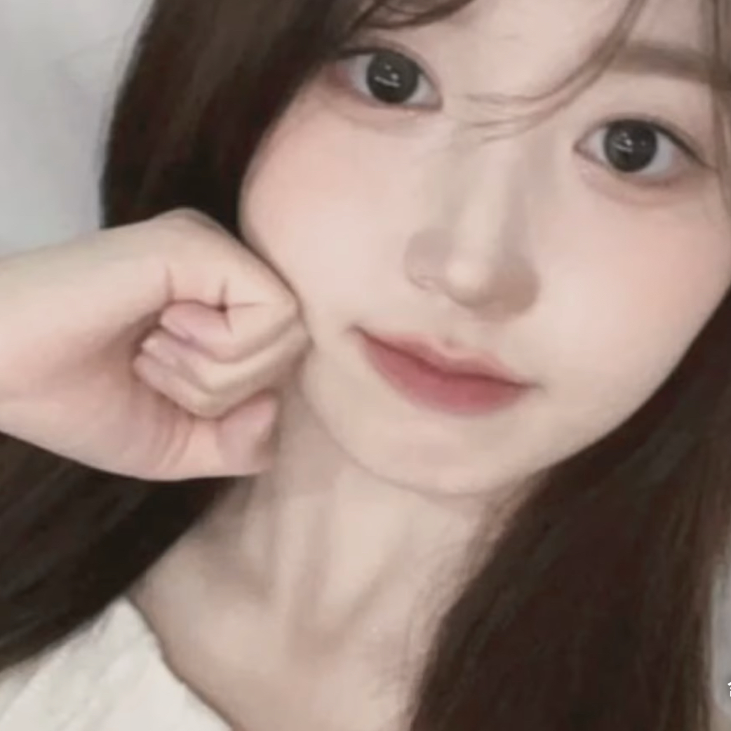 A moment captured by NMIXX's fan