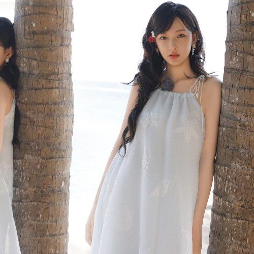 Latest photo of Cheng Xiao