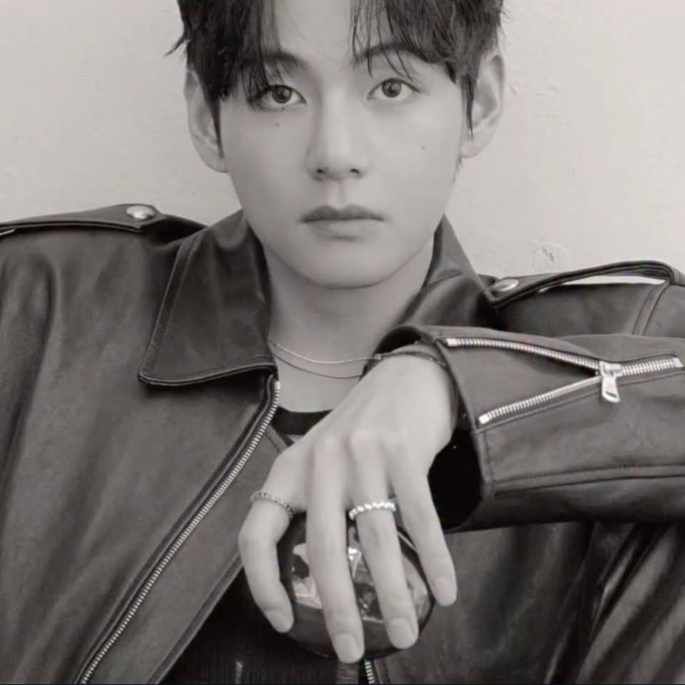 뷔 (방탄소년단) 팬이 찍은 순간