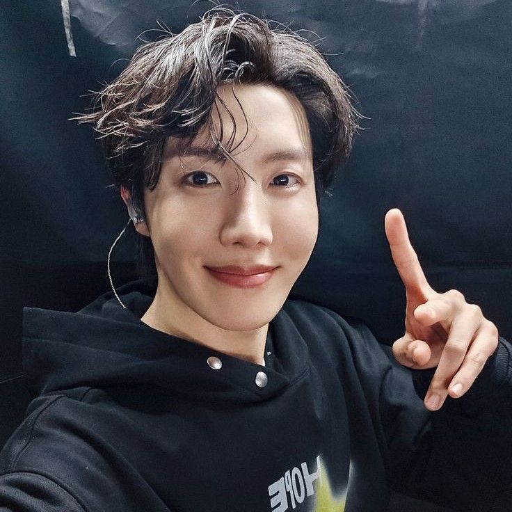 Potret di balik layar j-hope (BTS)