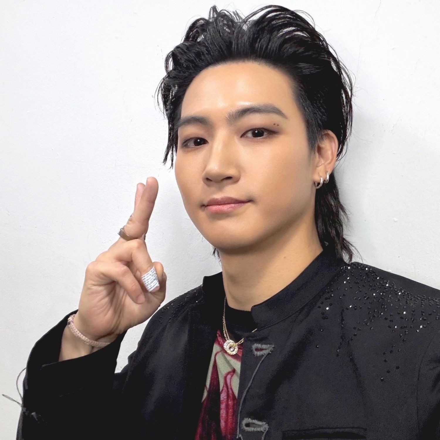 Recent activity shot of JAY B (GOT7)