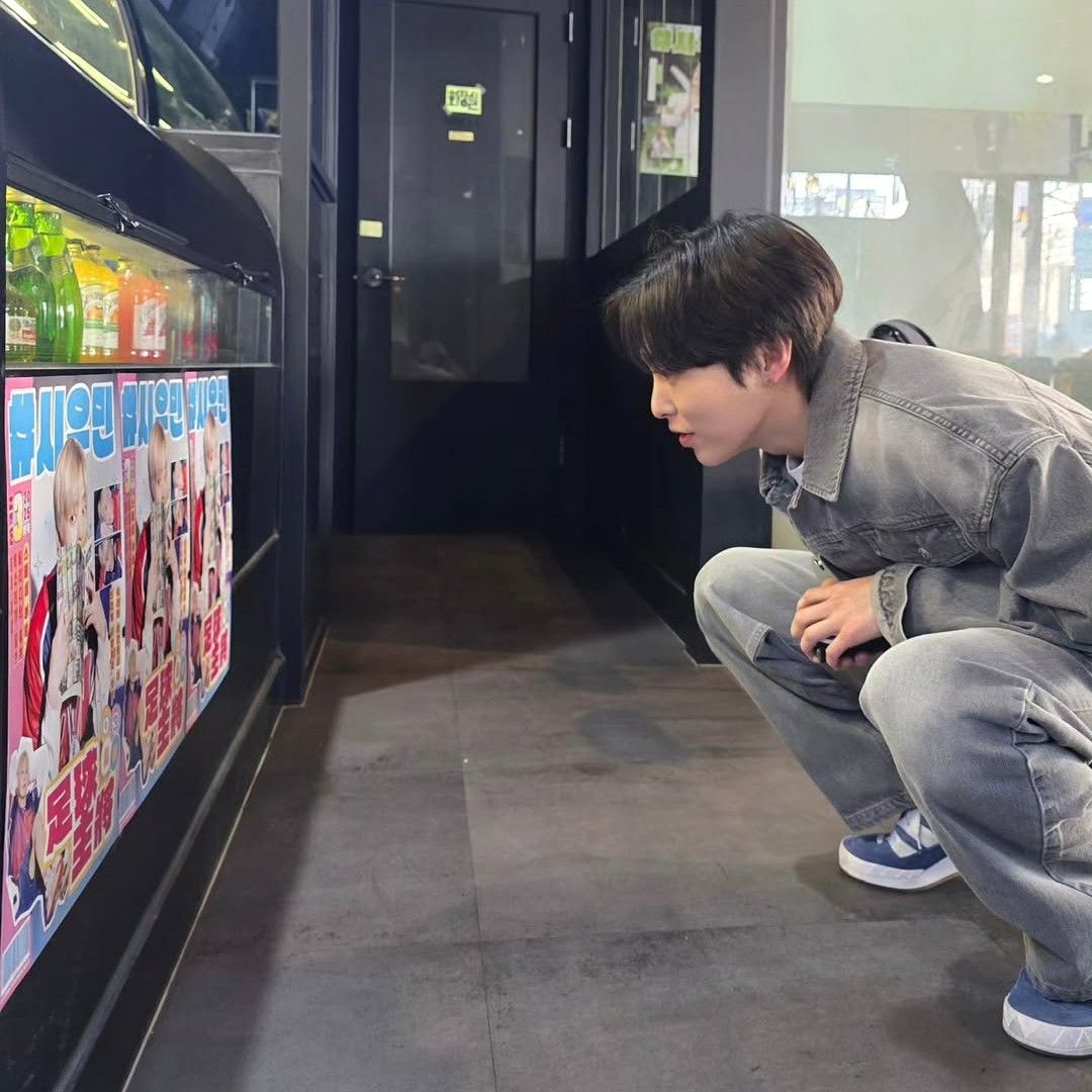 Behind-the-scenes cut of Xiumin (EXO)