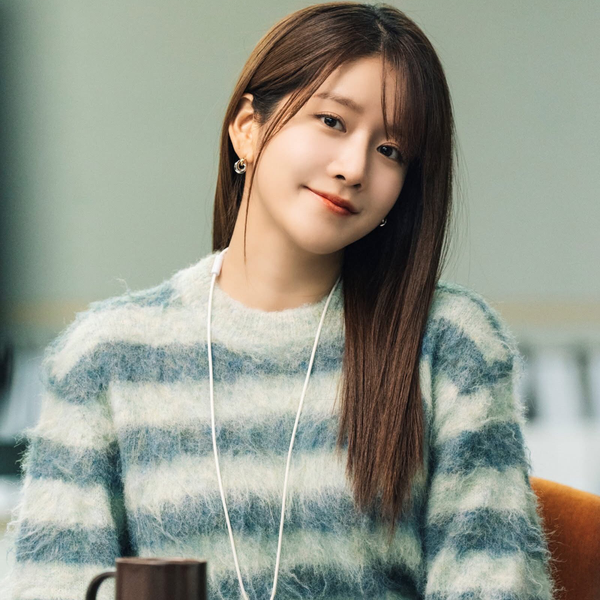 Shining profile picture of EXY (WJSN) on today's Choeaedol