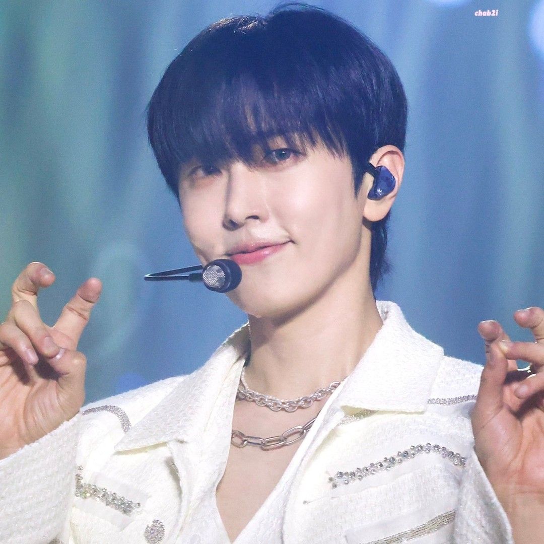 Latest photo of Jaeyoon (SF9)